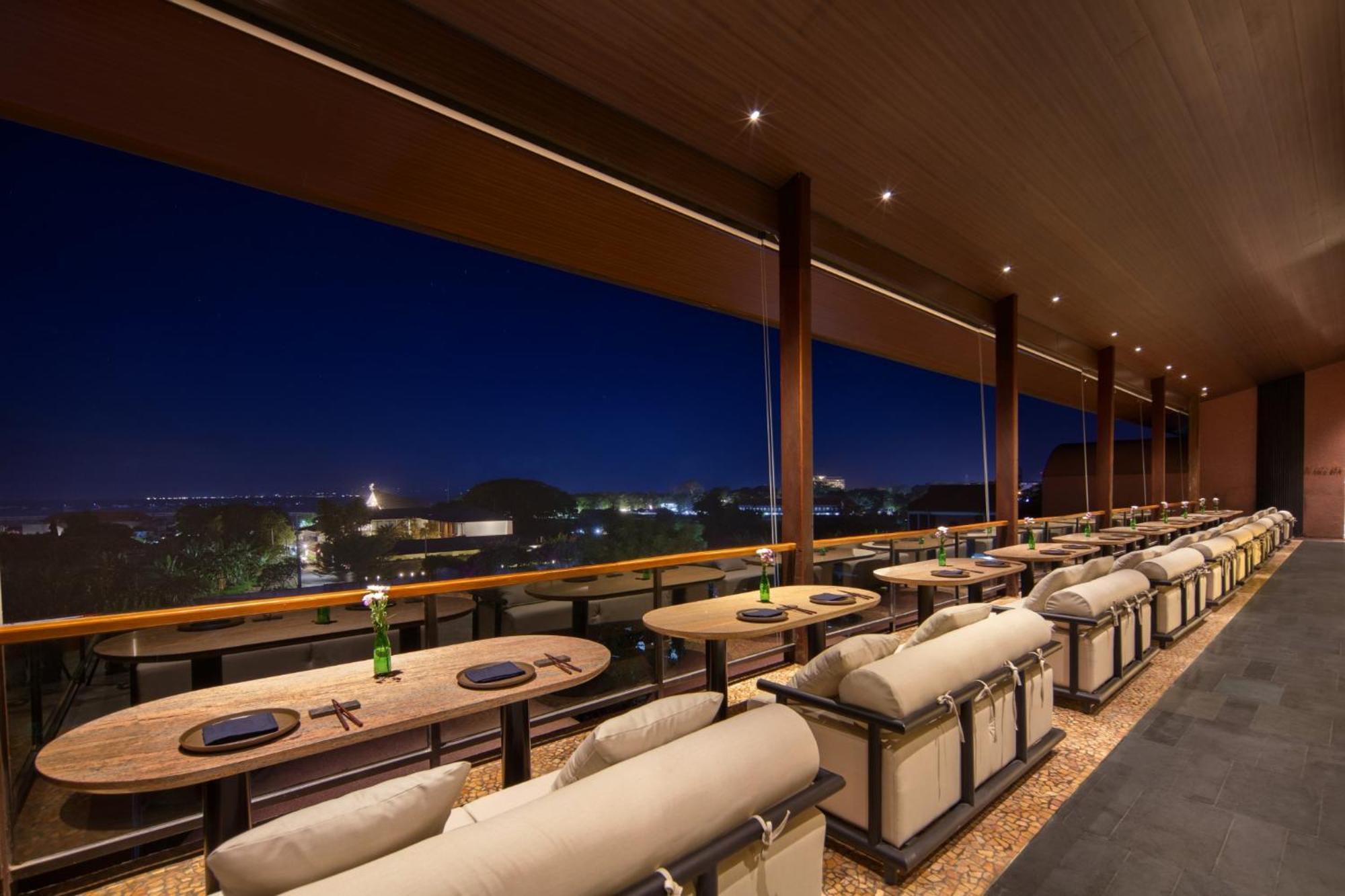 Seascape Luxury Resort & Spa Sanur By Ini Vie Hospitality (Adults Only) ภายนอก รูปภาพ
