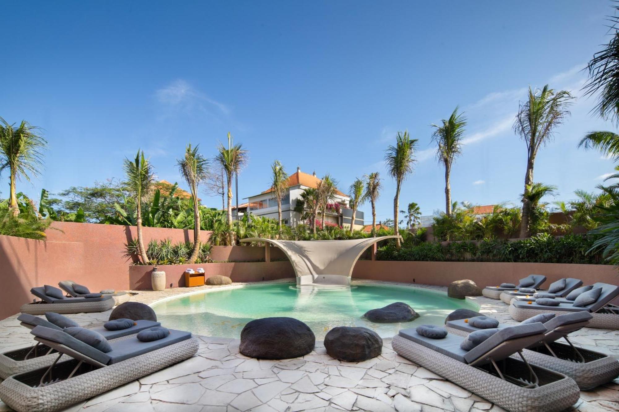 Seascape Luxury Resort & Spa Sanur By Ini Vie Hospitality (Adults Only) ภายนอก รูปภาพ