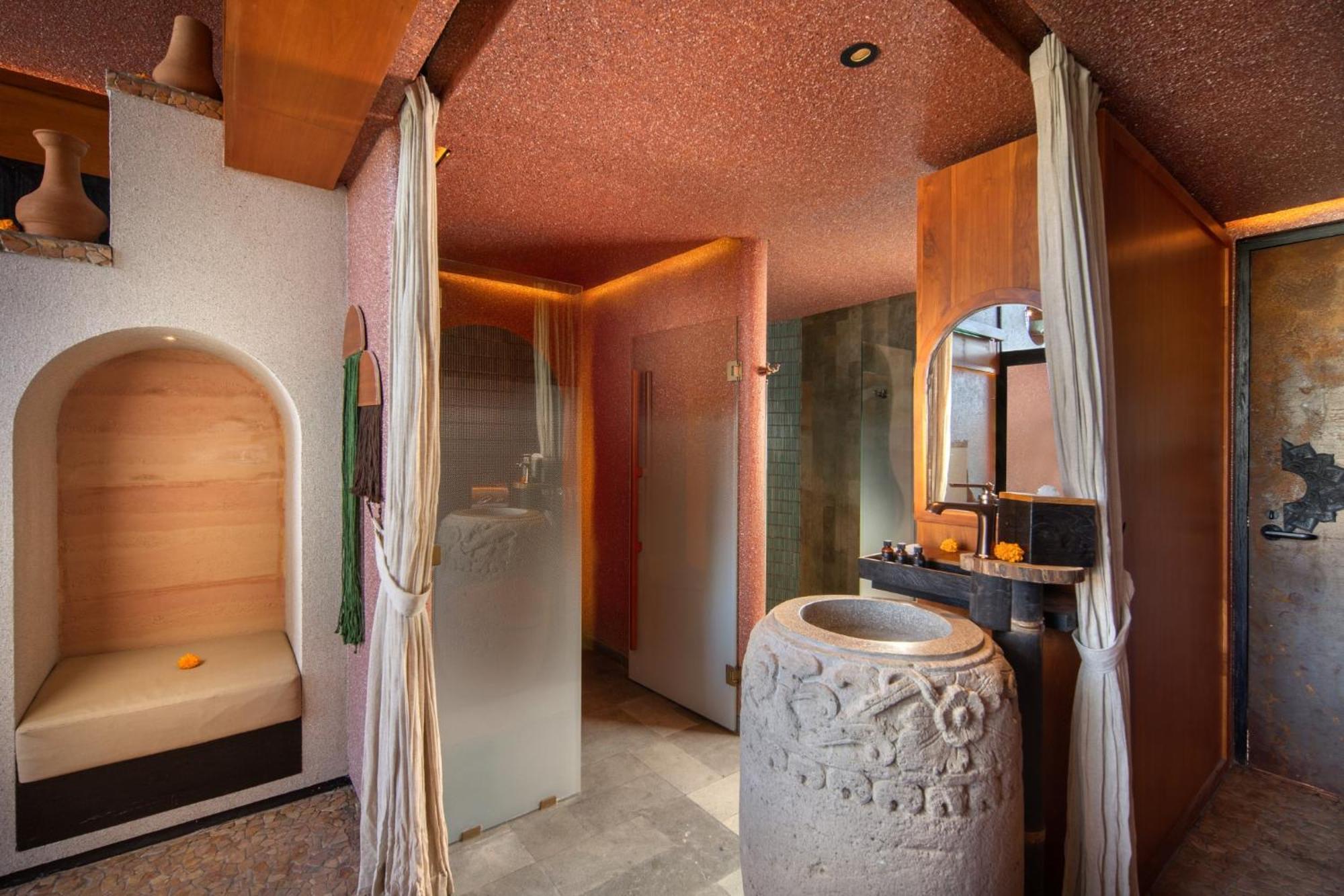 Seascape Luxury Resort & Spa Sanur By Ini Vie Hospitality (Adults Only) ภายนอก รูปภาพ