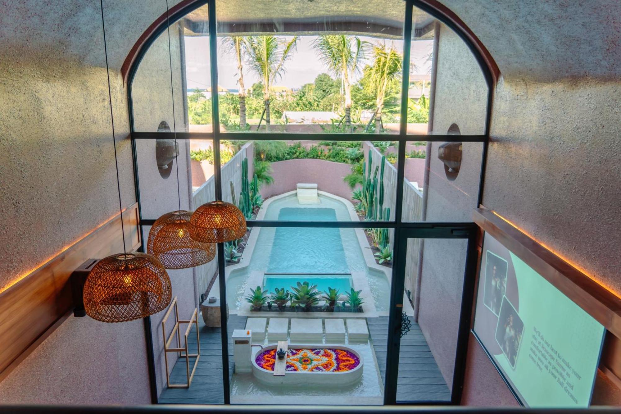 Seascape Luxury Resort & Spa Sanur By Ini Vie Hospitality (Adults Only) ภายนอก รูปภาพ